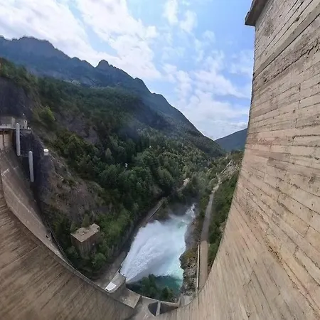 Sarriales Ii Tucasaenlospirineos Appartamento Escarrilla