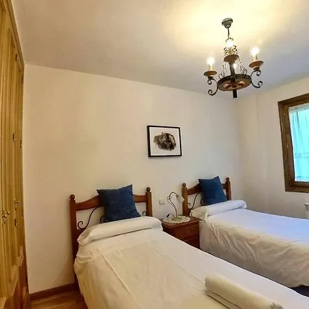 Διαμέρισμα Sarriales Ii Tucasaenlospirineos Escarrilla