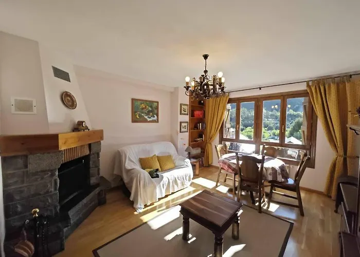 Sarriales Ii Tucasaenlospirineos Escarrilla